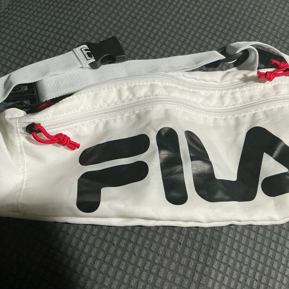 FILA White Belt Bag with Black Logo and Red Pulls